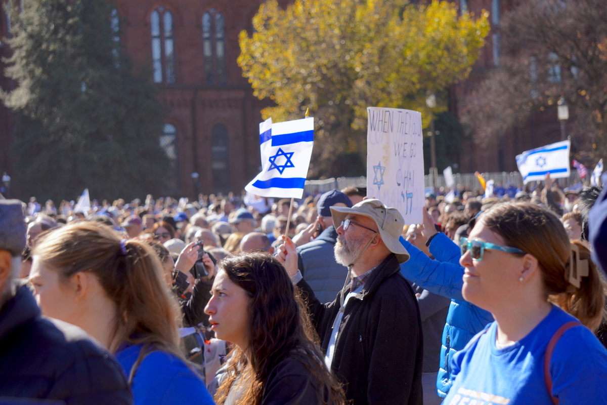 “Christian Presence Essential in Historic Rally Against Antisemitism: Passages Non-Profit’s Role in Fostering Faith and Unity”