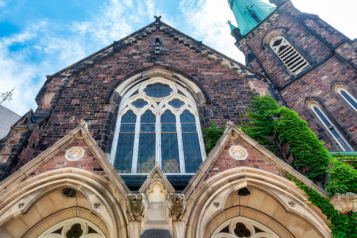 “Media Misinformation Fuels Anti-Christian Sentiment and Church Vandalism Across Canada”