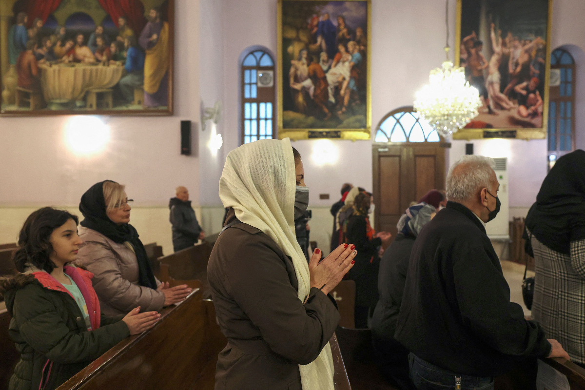 “Iran’s Hidden History: The Resilience and Growth of Christianity Amidst Islamic Domination”