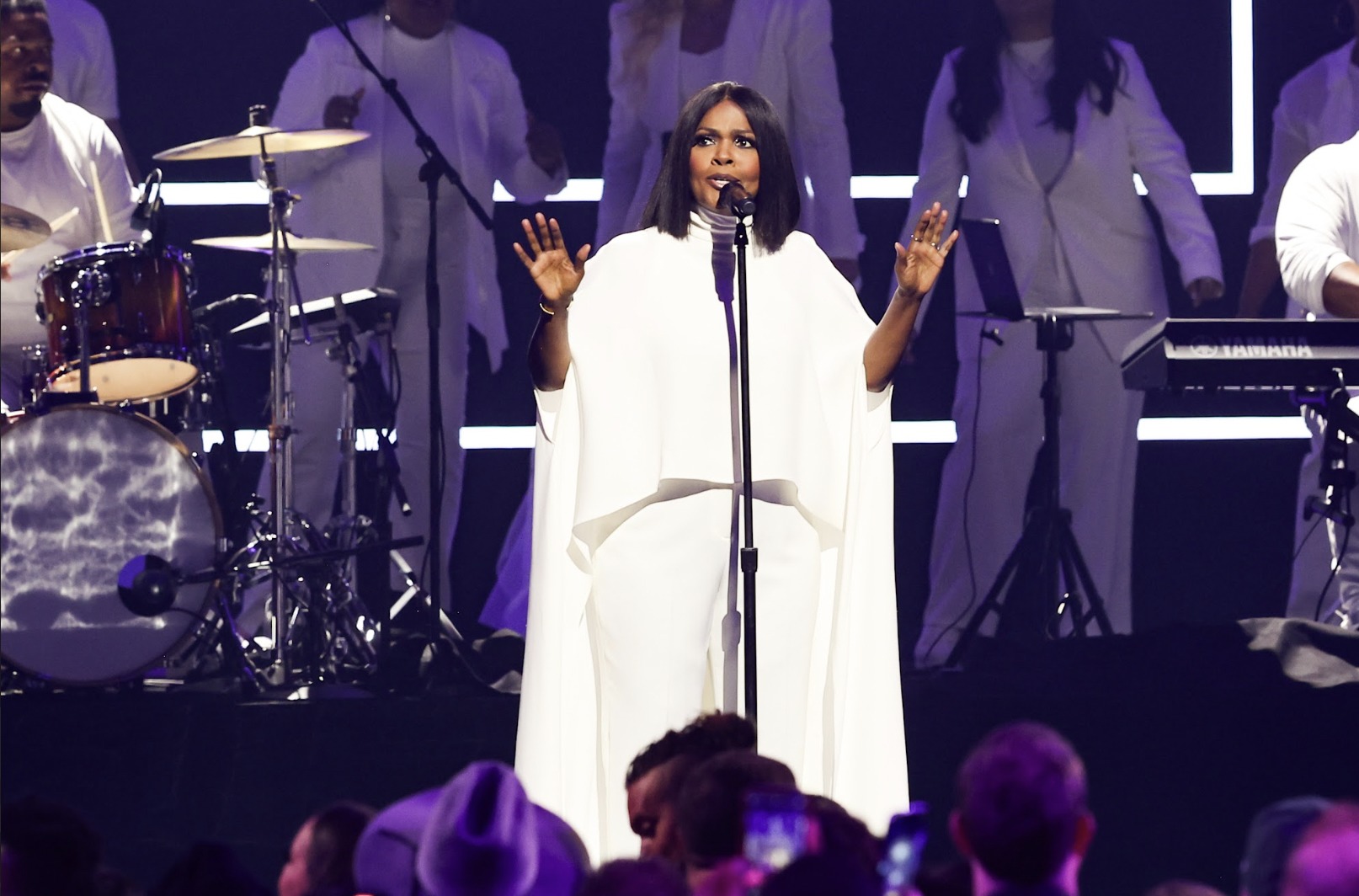 “Dove Awards 2024: A Grand Salute to Exceptional Christian Talents in Music, Film, and Television”